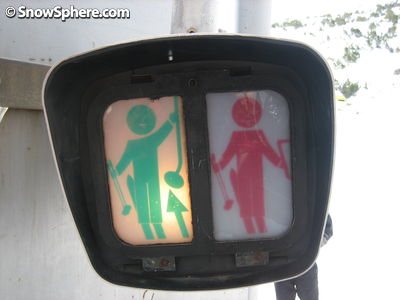 drag lift traffic light
